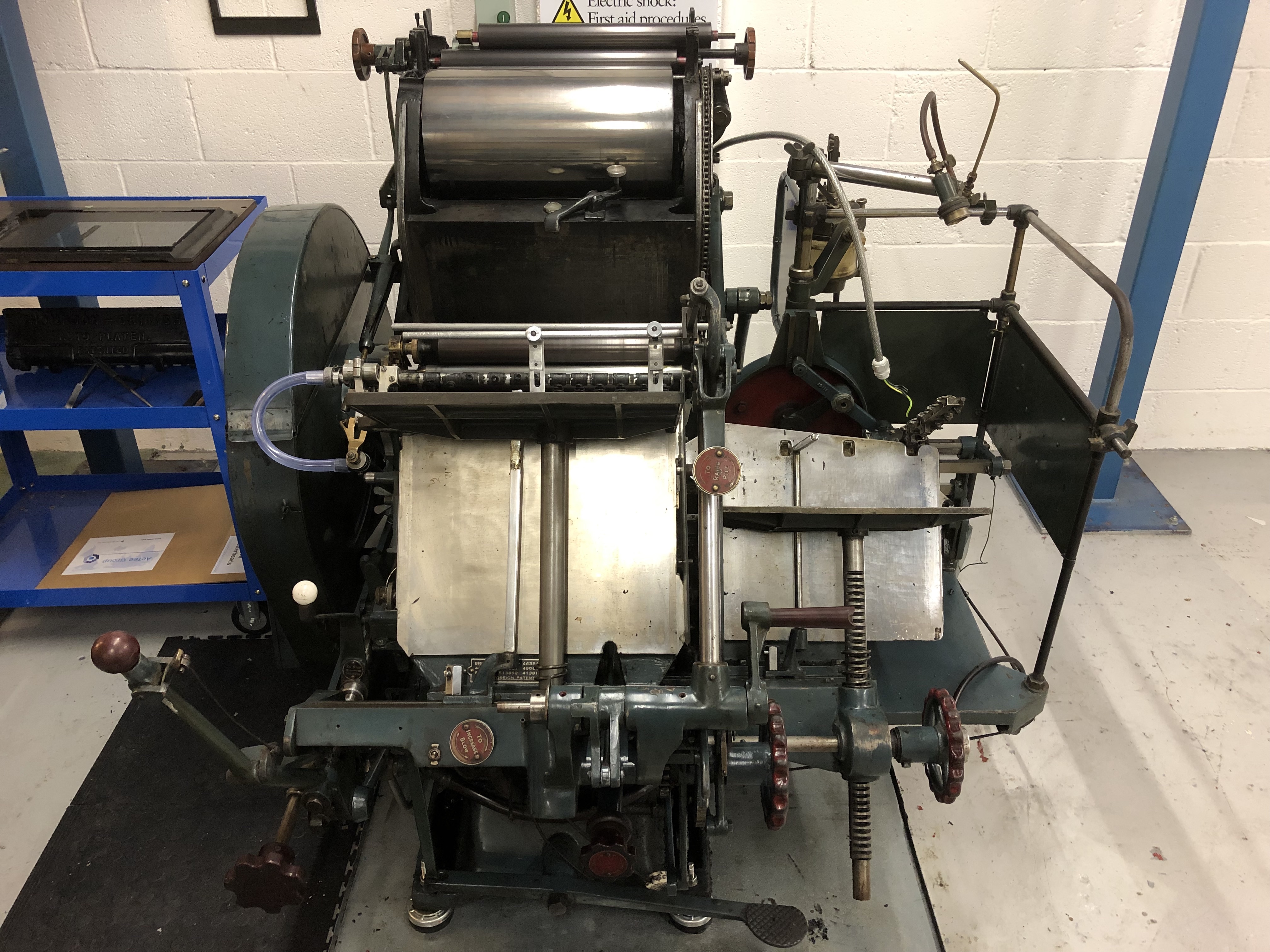 AU180703 - Thompson Letterpress Printing Press - Aetee Group